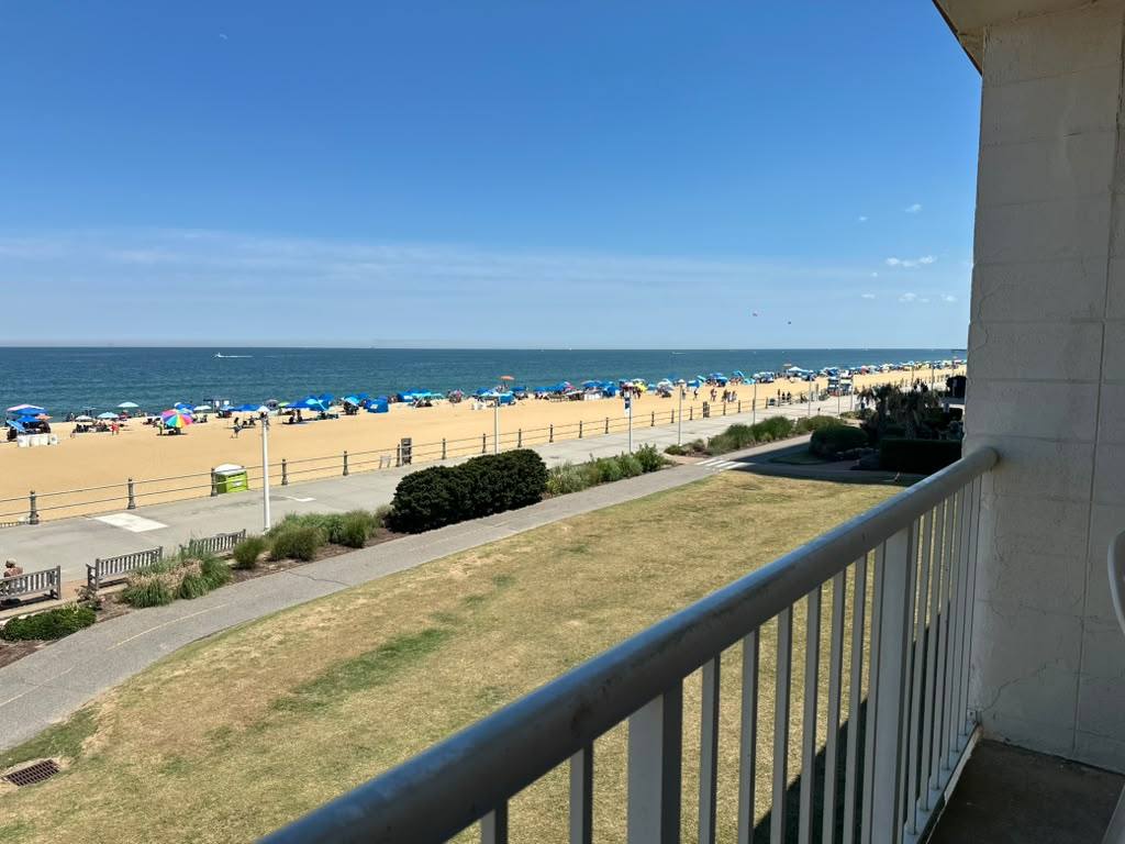 Beach and boardwalk outside the double room
